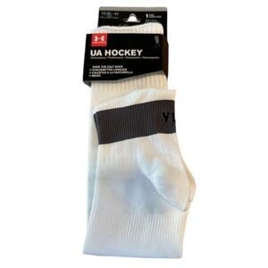 UNDER ARMOUR HOCKEY YOUTH PERFORMANCE OVER THE CALF SOCKS IN LARGE NWT